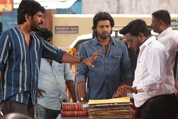 வசூலில் தெறிக்கவிடும் ரியோ ராஜின் ஆண்பாவம் பொல்லாதது பட கலெக்ஷன்... இதுவரை எவ்வளவு? | Aan Paavam Pollathathu Movie Bo Details வசூலில் தெறிக்கவிடும் ரியோ ராஜின் ஆண்பாவம் பொல்லாதது பட கலெக்ஷன்... இதுவரை எவ்வளவு? | Aan Paavam Pollathathu Movie Bo Details