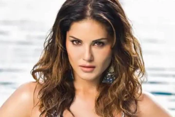 நடிகை சன்னி லியோனியா இது? இதுவரை யாரும் பார்த்திராத வைரல் புகைப்படம்..