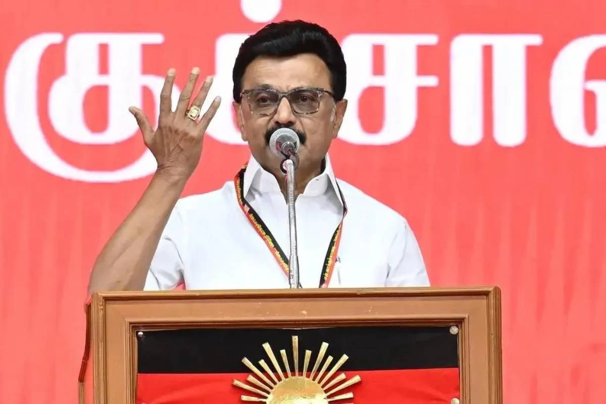 முதல்வரின் அறிவிப்பு போட்டி மாநிலங்களுக்கு ஜாக்பாட் - முன்னாள் முதல்வர் மு.க.ஸ்டாலின் | Mk Stalin Slams Cm Vijay For Drop Parandur Airport முதல்வரின் அறிவிப்பு போட்டி மாநிலங்களுக்கு ஜாக்பாட் - முன்னாள் முதல்வர் மு.க.ஸ்டாலின் | Mk Stalin Slams Cm Vijay For Drop Parandur Airport