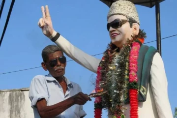 யாழ்.எம்.ஜி.ஆர் ஆன ஒரு தீவிர இரசிகனின் கதை!