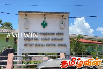 போராட்டத்தை தவிர்த்து கடமையில் ஈடுபட்ட மன்னார் மாவட்ட பொது வைத்தியசாலை தாதியர்கள்