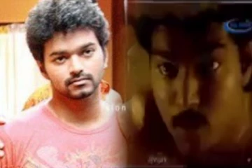 ஹீரோயின் அம்மாவுக்கு குளிக்கும் போது சோப்பு போட்ட விஜய்.. வீடியோவை வைரலாக்கும் ரசிகர்கள்