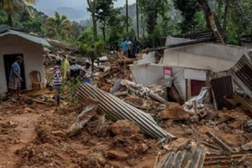 ආපදා සහන නවතීද ? ආපදා සහන නිලධාරීන් වර්ජනයේ