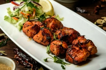 நாவை கட்டிப்போடும் மிளகு சிக்கன் டிக்கா