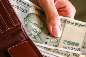 இந்த 3 பொருட்களுக்கு வீட்டில் குறை இருந்தால்.., பணம் அனைத்தும் அழிந்துவிடும்