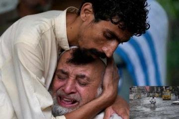 திடீரென இடிந்து விழுந்த பாலத்தின் சுவர்! 13 பேர் பலியான பரிதாபம்.. கதறும் குடும்பங்கள்