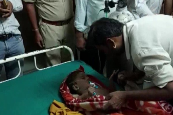 90 அடி ஆழமான ஆழ்துளை கிணற்றில் விழுந்த 4 வயது சிறுவன்! விடிய விடிய தொடரும் மீட்பு பணிகள் | 4 Year Old Boy Falls Into Open Borewel