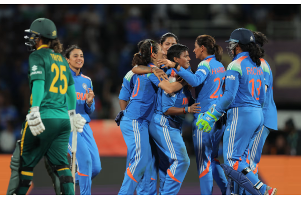 உலக கோப்பை வென்று சாதனை படைத்த இந்திய மகளிர் அணி.. தளபதி விஜய் முதல் சமந்தா வரை பிரபலங்கள் வாழ்த்து மழை | Celebrities Wishes Indian Womens Cricket World Cup உலக கோப்பை வென்று சாதனை படைத்த இந்திய மகளிர் அணி.. தளபதி விஜய் முதல் சமந்தா வரை பிரபலங்கள் வாழ்த்து மழை | Celebrities Wishes Indian Womens Cricket World Cup