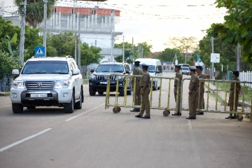முல்லைத்தீவு மாவட்டத்திற்கு பயணம் மேற்கொண்ட அமைச்சருக்கு பலத்த பாதுகாப்பு (Video)