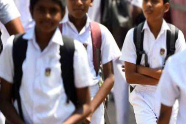நாளை வடக்கில் உள்ள பாடசாலைகளின் விடுமுறை தொடர்பில் வெளியான தகவல் | North Schools Will Operate As Usual Tomorrow