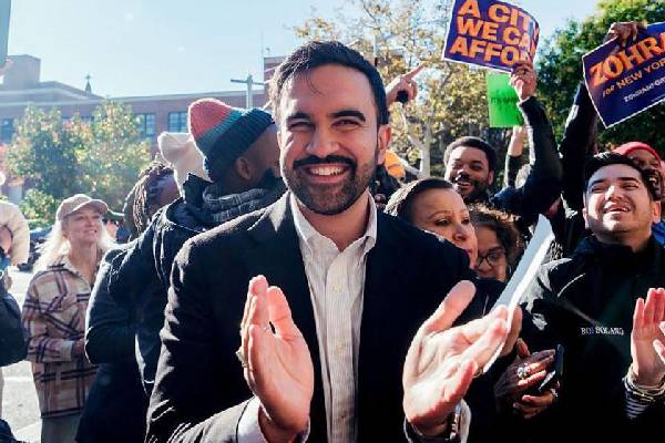 இந்திய வம்சாவளி ஜோஹ்ரான் மம்தானி நியூயார்க் மேயராக தெரிவு | Mamdani Triumphs Mayoral Race