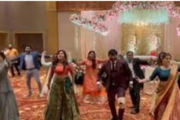 திருமண நிகழ்ச்சியில் பிரபல நடிகை வரலட்சுமி சரத்குமார் போட்ட குத்தாட்டம்! வாயடைத்து போன ரசிகர்கள்....தீயாய் பரவும் காட்சி