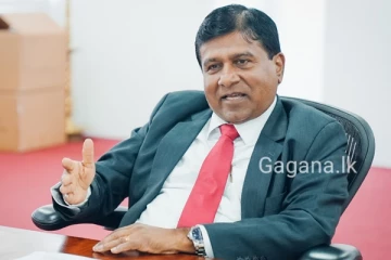 විජයදාස රාජපක්ෂ මීට සුළු මොහොතකට පෙර කළ විශේෂ දේ මෙන්න..