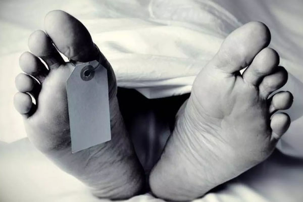 வீடொன்றிலிருந்து பெண்ணின் சடலம் மீட்பு | Womans Body Recovered From A House