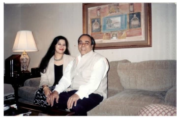 முன்னாள் மத்திய அமைச்சரின் மனைவி கொலை! தப்பியோடிய 2 பேருக்கு போலீஸ் வலை!