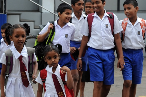 அடுத்த வருடம் பாடசாலைகளில் அறிமுகமாகவுள்ள புதிய பாடம் | Education Ministry Considers Ai Subject Grade 10