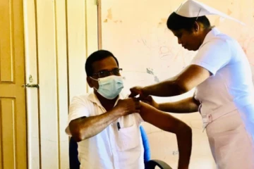 கூட்டமைப்பு நாடாளுமன்ற உறுப்பினர்களுக்கு தடுப்பூசி!