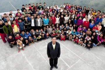 38 மனைவிகள், 89 பிள்ளைகளுடன் வாழ்ந்த உலகின் மிகப்பெரிய குடும்பத்தின் தலைவர் மரணம்! எந்த நாட்டில் தெரியுமா?