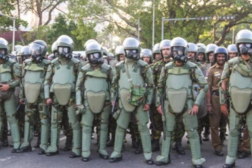 இலங்கையில் பொலிஸ், முப்படைக்கு சிறப்பு அதிகாரங்கள் தொடர்பில் வெளியான விசேட அறிவிப்பு!