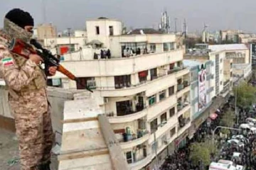 தண்ணீர் கேட்ட மக்கள் மீது துப்பாக்கி சூடு நடத்திய அதிகாரிகள்!