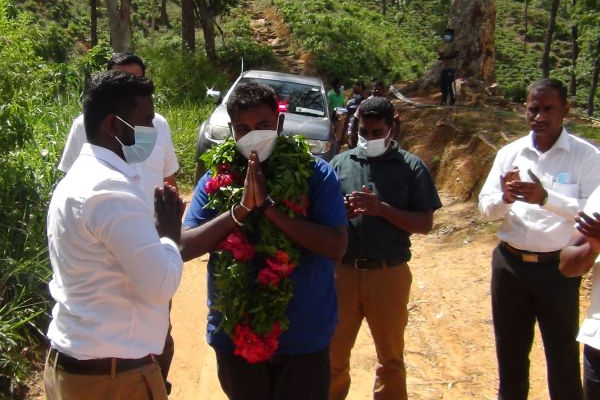 உக்ரைன், ரஷ்யாவுக்கிடையில் மோதல் காரணமாக தேயிலை ஏற்றுமதியில் தாக்கம் ஏற்படும் : பாரத் அருள்சாமி (PHOTOS) | Ukraine Russia Tea Export Srilanka உக்ரைன், ரஷ்யாவுக்கிடையில் மோதல் காரணமாக தேயிலை ஏற்றுமதியில் தாக்கம் ஏற்படும் : பாரத் அருள்சாமி (PHOTOS) | Ukraine Russia Tea Export Srilanka