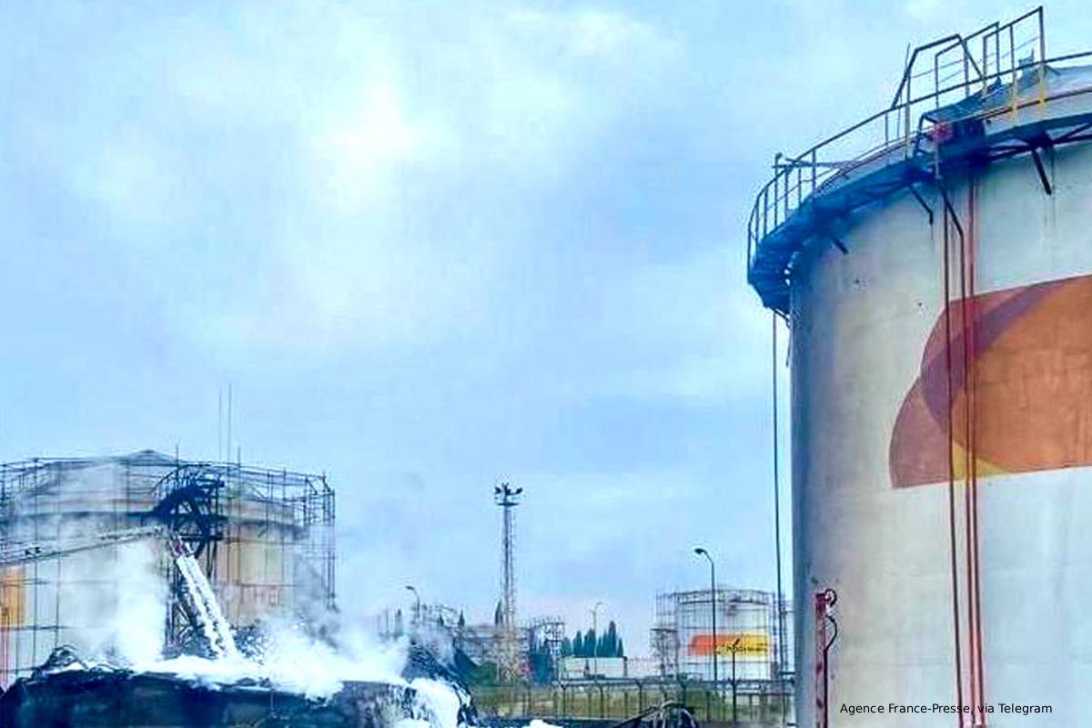 ukraine strike on russia oil reservoirs