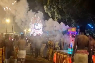 யாழ். தெல்லிப்பழை ஸ்ரீ துர்க்கை அம்மன் ஆலயத்தில் குவிந்த பக்தர்கள்!