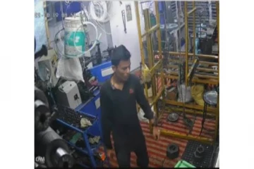 நகைப்பட்டறையில் ஒரு கிலோ தங்கம் கொள்ளை - போலீசார் விசாரணை