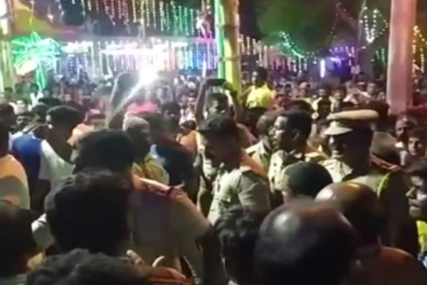 அம்மனுக்கு கரகம் எடுப்பதில் இரு தரப்பினரிடையே மோதல்...! - தமிழ்நாடு