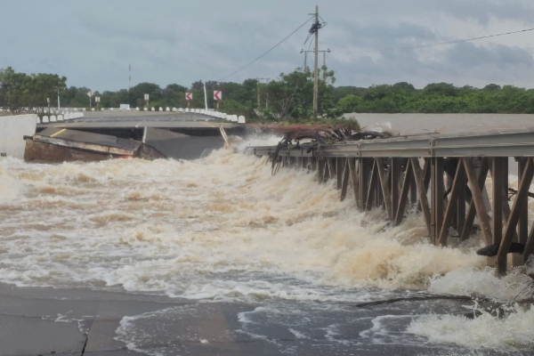 மீட்பு நடவடிக்கைகளுக்கு 7989 இராணுவ வீரர்கள் தயார்நிலையில்.. | Rescue Operations Inclement Weather Military