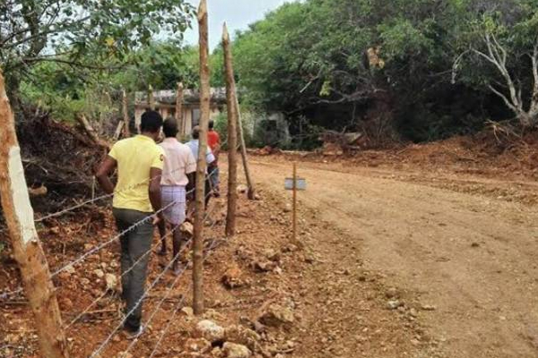 வடக்கு, கிழக்கில் காணி சுவீகரிப்பு: அதிகாரிகளுக்கு ரணில் அதிரடி உத்தரவு! | Land Acquisition North East Province Ranil Order