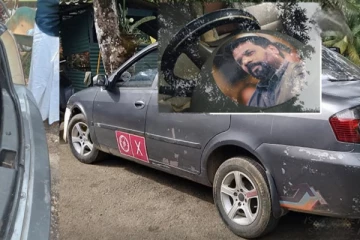 ஜனாதிபதி அநுரவின் உருவப்படத்துடன் சுற்றி திரிந்த கார் ; சோதனையில் உயிருடன் மீட்கப்பட்ட ஜீவன்