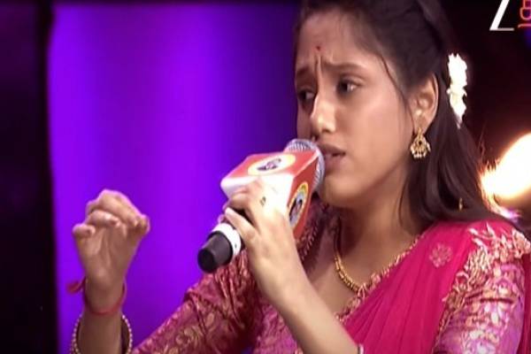 சரிகமப தேவயானி மகள் அம்மாவுடன் நல்லா நடிக்கிறாங்களே... வைரலாகும் காணொளி | Saregamapa Devayani Daughter Acting Viral Video