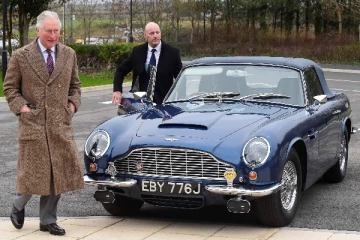 இளவரசர் சார்லஸின் 'Aston Martin' கார் பற்றி அவரே சொன்ன ஆச்சரியமூட்டும் தகவல்! கலாய்க்கும் நெட்டிசன்கள்