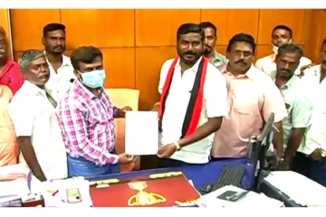 வேலூரில் போட்டியின்றி தேர்வான திமுக வேட்பாளர்களுக்கு வெற்றி சான்றிதழ்