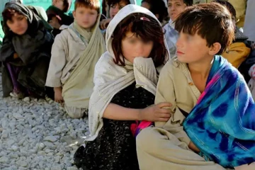 வெடிக்காத குண்டுகளுக்கு 700 குழந்தைகள் உயிரிழப்பு!