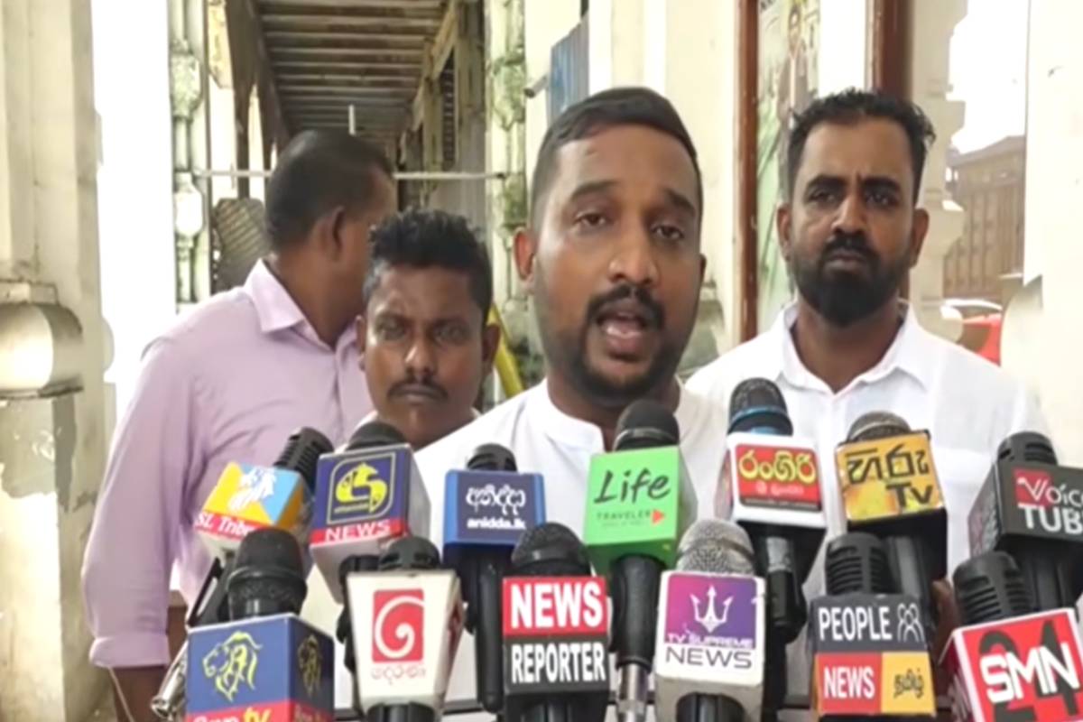 நாமலின் பாதுகாப்புக்கு ஆபத்து! நாடாளுமன்ற வளாகத்தில் எடுக்கப்படும் புகைப்படம் - சிஐடிக்குச் சென்ற முறைப்பாடு | Threat To Namal S Security நாமலின் பாதுகாப்புக்கு ஆபத்து! நாடாளுமன்ற வளாகத்தில் எடுக்கப்படும் புகைப்படம் - சிஐடிக்குச் சென்ற முறைப்பாடு | Threat To Namal S Security