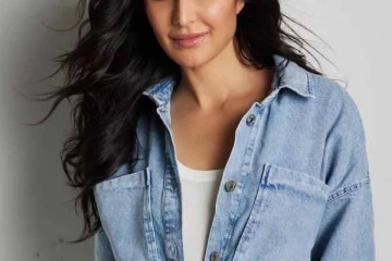 பள்ளி படிப்பை கூட முடிக்கவில்லை ஆனால் தற்போது பல கோடிக்கு அதிபதி.. யார் இந்த நடிகை?