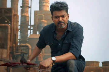 இந்தியாவில் எந்த நடிகரும் செய்யாத சாதனையை செய்து முடித்த விஜய்.. வசூலில் கிங்!