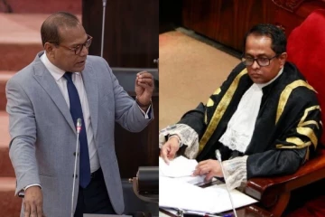 කථානායක ජගත්ගේ රෙදි ලෝකෙම ඉස්සරහ ගලවන දයාසිරි - පාර්ලිමේන්තු හුටපටෙත් එක්කම ජාත්‍යන්තරයට දිගාරියි