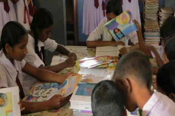 පාසල් දරුවන්ට 2022 වර්ෂයට සුභ පණිවුඩයක් ...