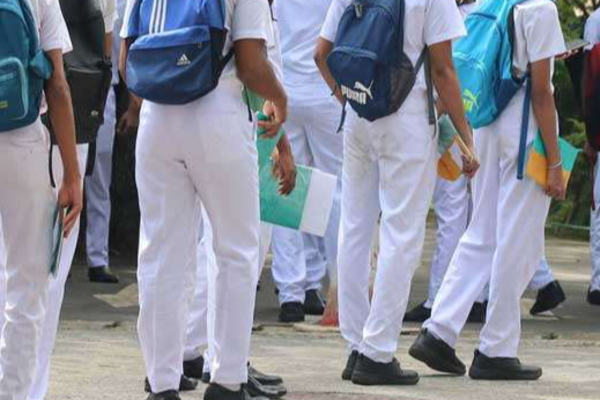 பாடசாலை மாணவர்களுக்கு ஏற்பட்டுள்ள ஆபத்து! பொலிஸார் விடுத்துள்ள கடும் எச்சரிக்கை | Police Reveal Drug Abuse Among School Children