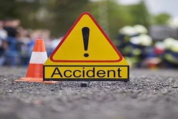 பிரான்சில் பொலிஸிடம் தப்பிய இளைஞன் விபத்தில் சிக்கி சாவு