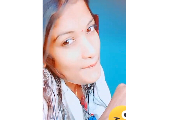 யாழ்ப்பாணத்தில் குடும்பப் பெண்களுக்கு நேர்ந்த துயரம் (படங்கள்) | 2 Womens Death In Jaffna Fire Accident