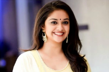 ரஜினிக்காக இரண்டு முக்கிய படங்களில் நடிக்க ‘நோ’ சொன்ன பிரபல முன்னனி நடிகை : இதுதான் காரணமா?