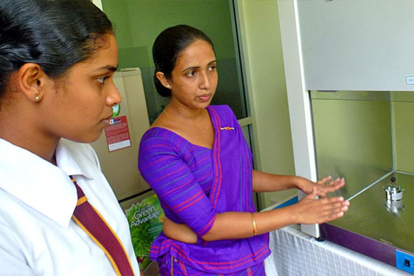 ஆசிரியர்களுக்கு நாளாந்தம் மூவாயிரம் ரூபா கொடுப்பனவு! | 3000 Rupees Allowance To The Teachers
