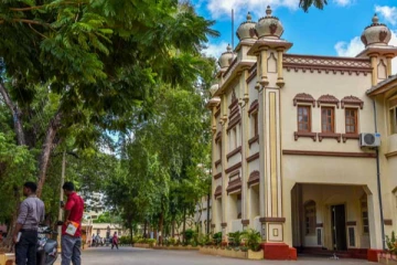 யாழ். பல்கலைக்கழக மாணவர்களுக்கு நிதியுதவி வழங்கிய இந்தியா!