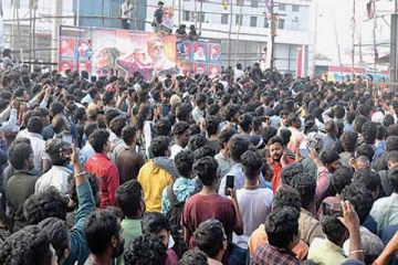 கடவுளே அஜித்தே... கங்குவா ட்ரோலுக்கு நடுவில் தெறிக்கவிடும் AK ரசிகர்கள்..