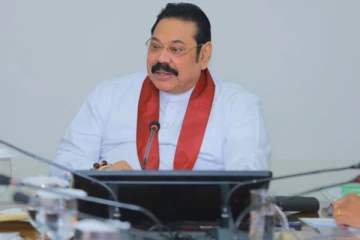 மகிந்த தலைமையில் இன்று நடைபெற இருந்த முக்கிய கூட்டம் திடீரென பிற்போடப்பட்டது!