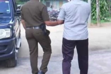 தமிழர் பகுதியொன்றில் அதிரடியாக கைது செய்யப்பட்ட கொழும்பு வயோதிபர்